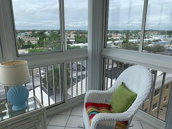 4th image of 1255 Tarpon Center Dr APT 608