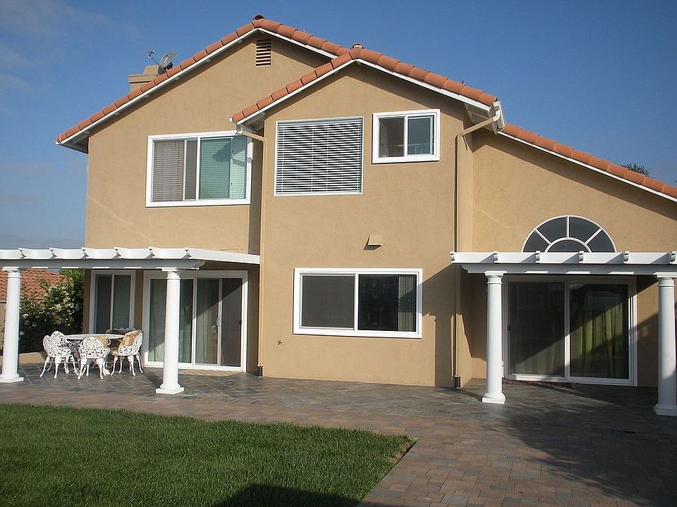  Two covered patios
