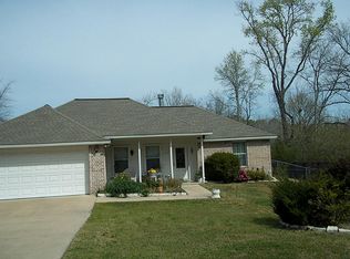 2207 Shannon Dr, Huntsville, TX 77320