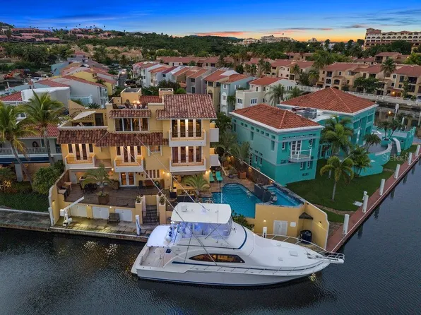 21 Harbour Dr, Humacao, PR 00791