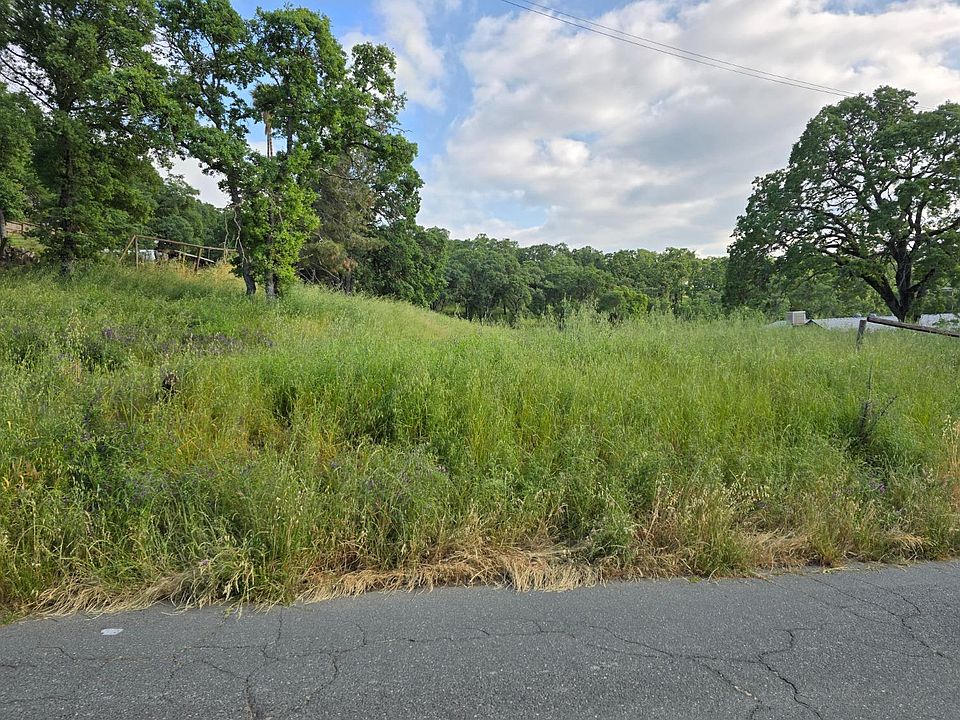 2nd image of 3474 Dunn Rd