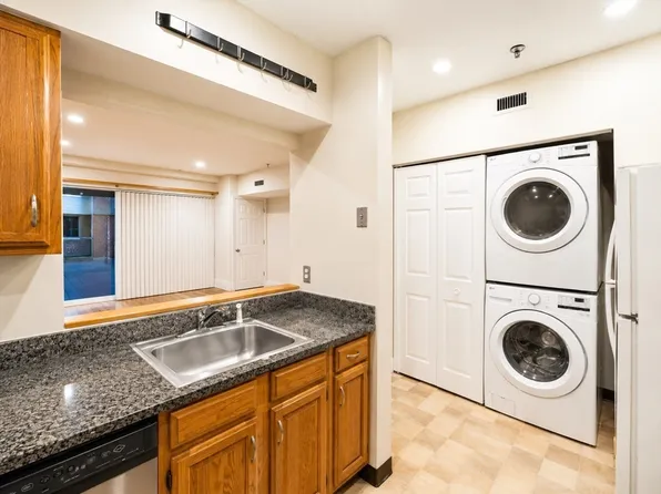 147 Kelton St APT 305, Allston, MA 02134