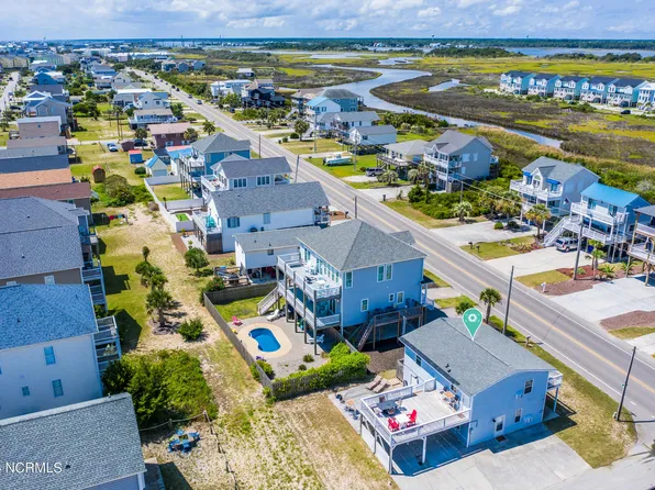 1320 N New River Drive #A & B, Surf City, NC 28445