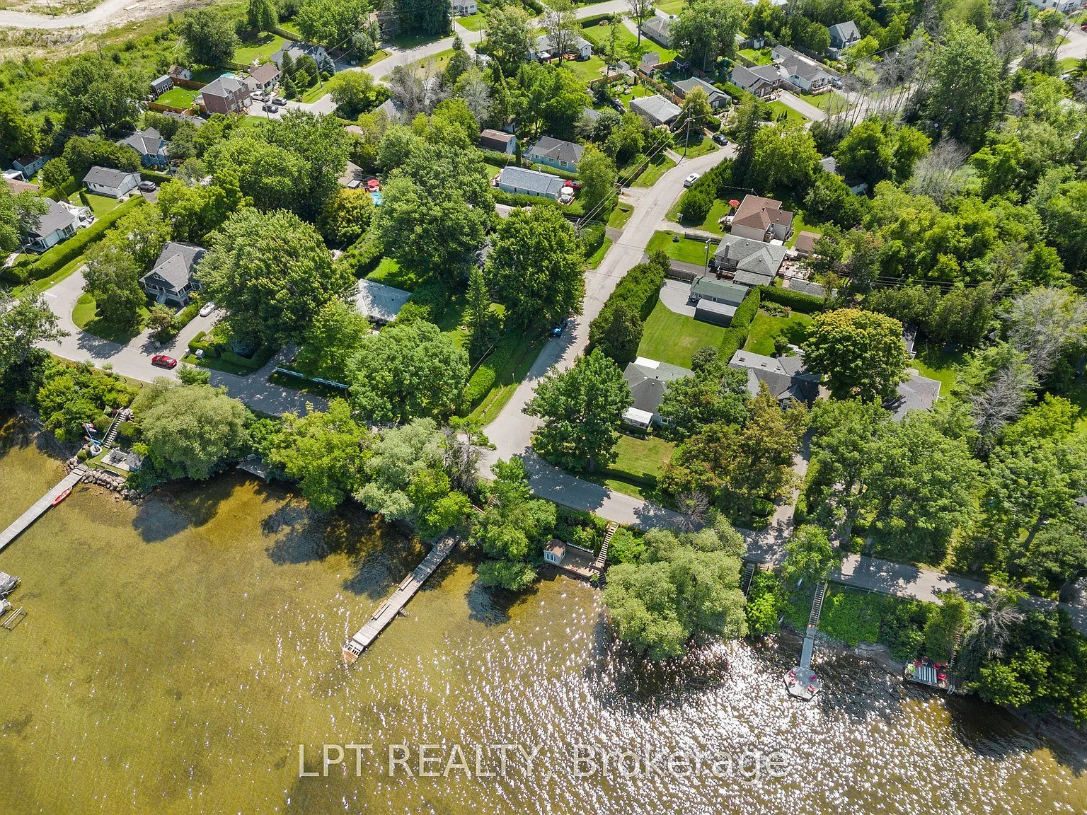 2 bed, $2,600 — Photo 2
