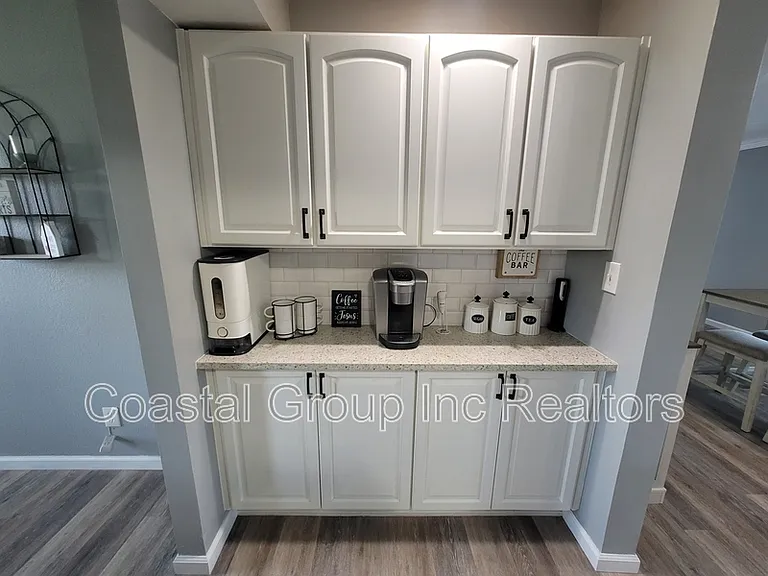 1012 Meadowview Pl — Photo 10
