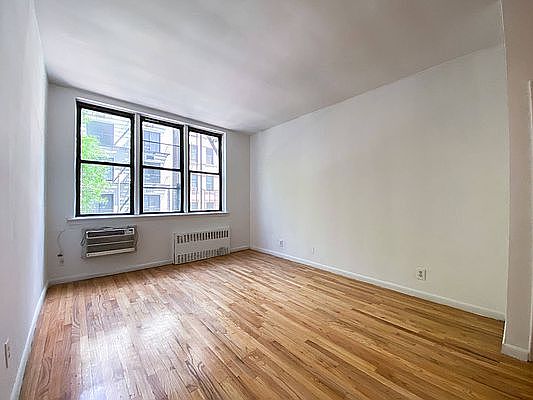2nd image of 336 E 90th St APT 2C