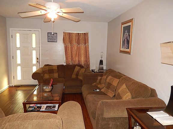 3rd image of 1344 Blossom Cir