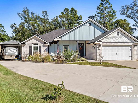 3rd image of 10728 Mahogany Ln