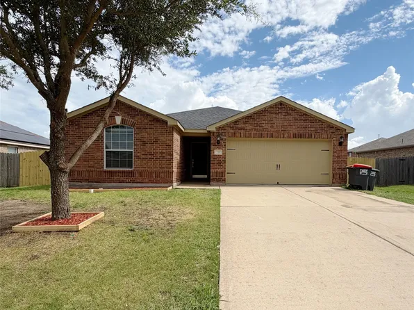 225 Meadow Ridge Dr, Anna, TX 75409