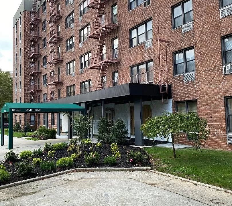 1st image of 8440 153rd Ave APT 6E