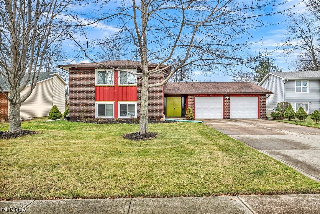4323/4325 Marshall Ave, Lorain, OH 44053 MLS 5010459 Zillow