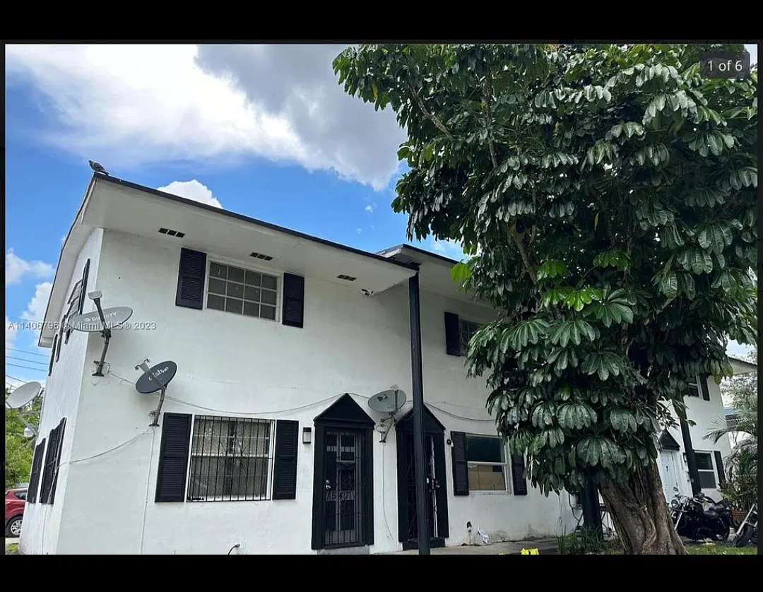 1545 NW 81st St — Photo 1