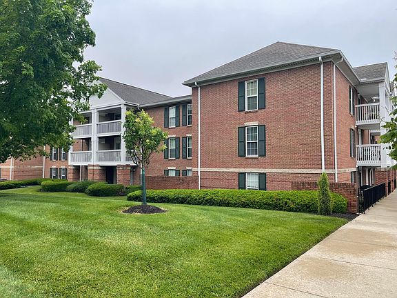 2nd image of 5935 N High St APT 215