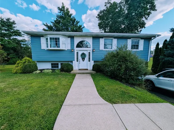 242 Jeffrey Dr, Binghamton, NY 13901