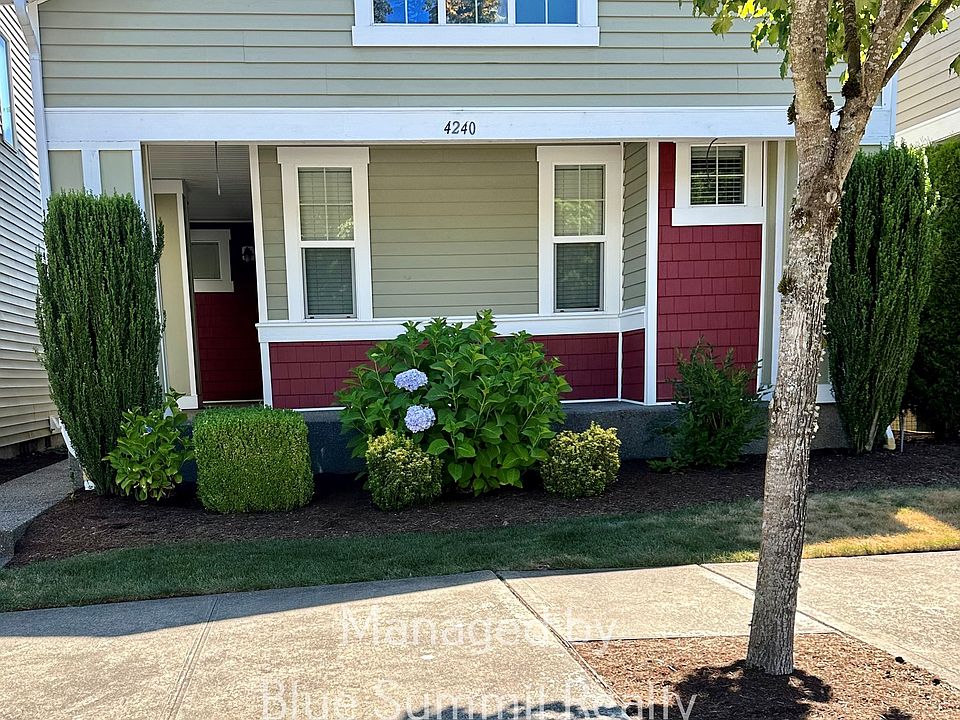 1st image of 4240 Edgewater Blvd NE