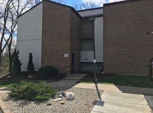 1563 W Pond Dr APT 11, Okemos, MI 48864