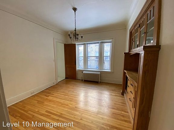 5th image of 2222 Girard Ave S APT 1