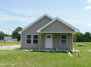 715 Gaston Dr, Hertford, NC 27944