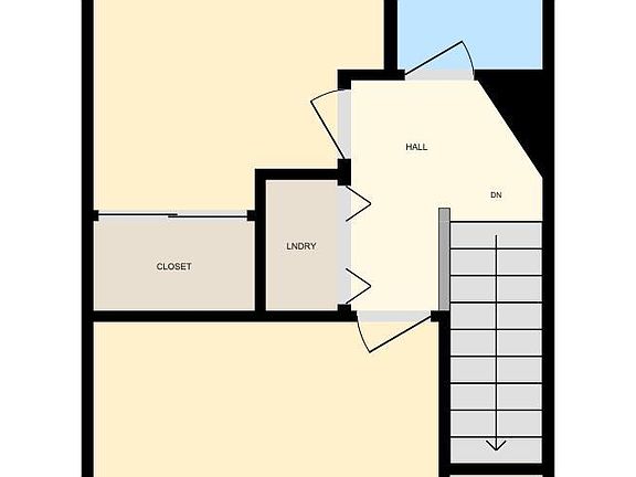 5th image of 2073 N Woodford Ave