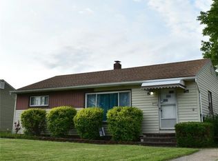 10530 Gabriella Dr, Parma, OH