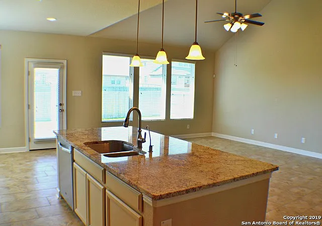 3127 Pinecone Cv — Photo 11