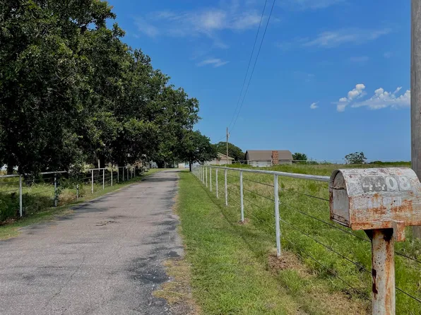 4408 S Railroad St, Marlow, OK 73055