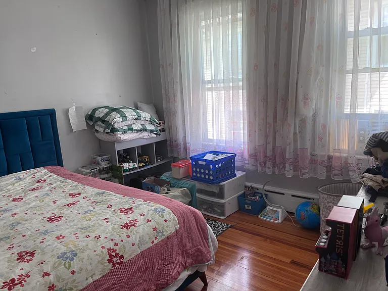 70 Westfield Ave — Photo 14