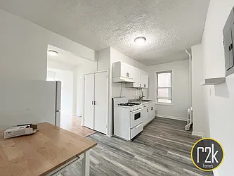 Rented by Realty 2000 Corp