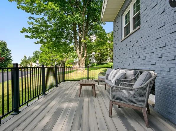 1729 Campus Dr, Vestal, NY 13850