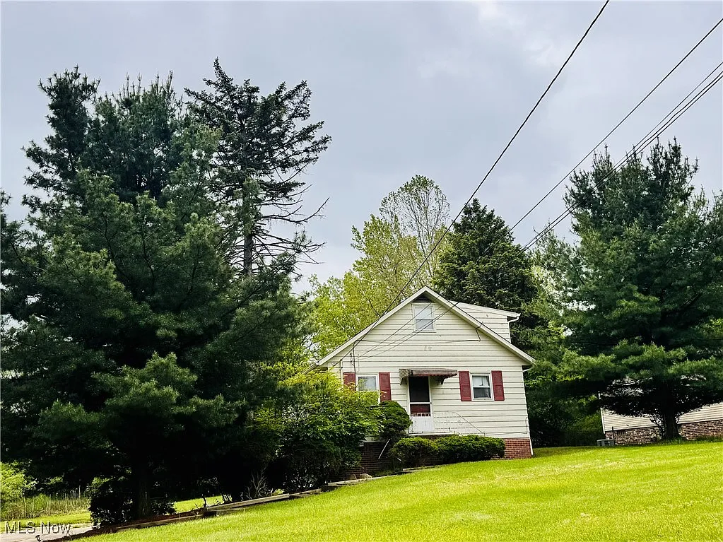 25911 Tryon Rd photo 1
