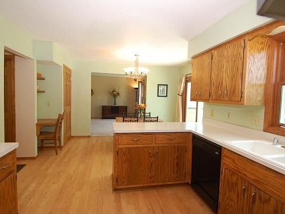 4th image of N108W16570 Carrington Cir
