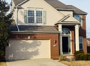 7399 Warwick Dr, Ypsilanti, MI 48197