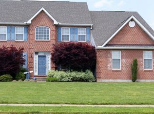 102 Amberwood Dr, Bear, DE 19701