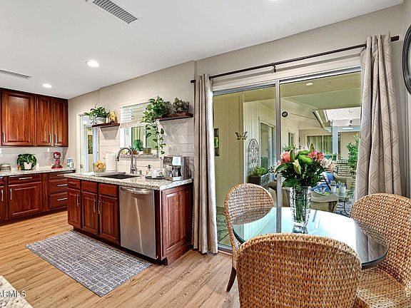 5th image of 10236 N 108TH Drive