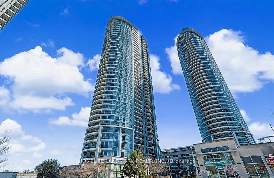 135 Village Green Sq #1022