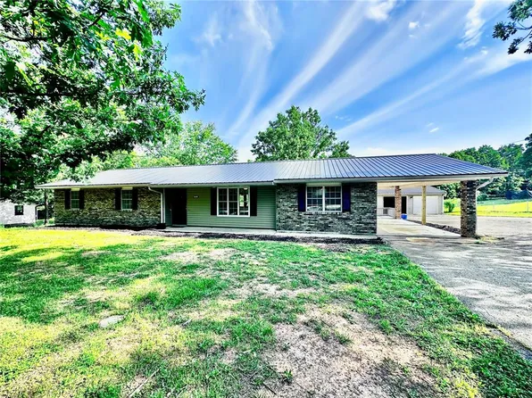 16646 Hardwood Ln, Saint Robert, MO 65584