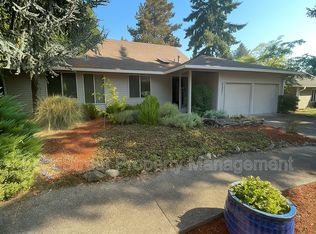 5510 NW Innisbrook Pl, Portland, OR 97229