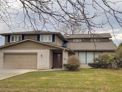 2449 Beachwood Blvd, Beachwood, OH, 44122