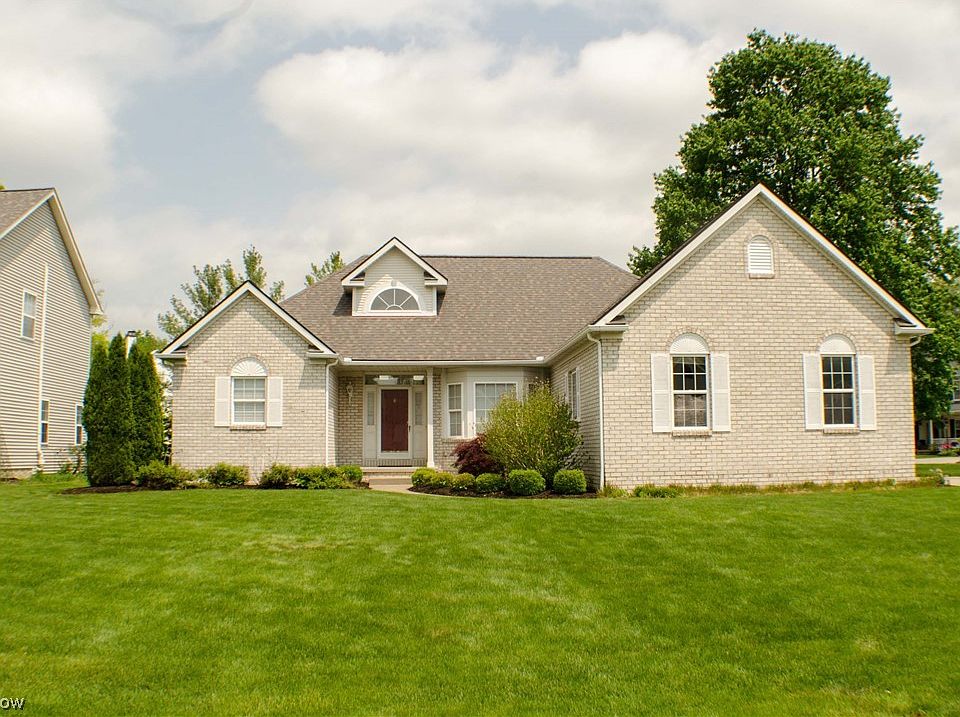 1st image of 2939 Silver Maple Dr