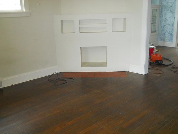 2nd image of 1247 Donald Ave #1