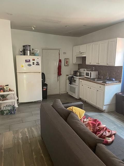 1st image of 5106 Parkside Ave #2B