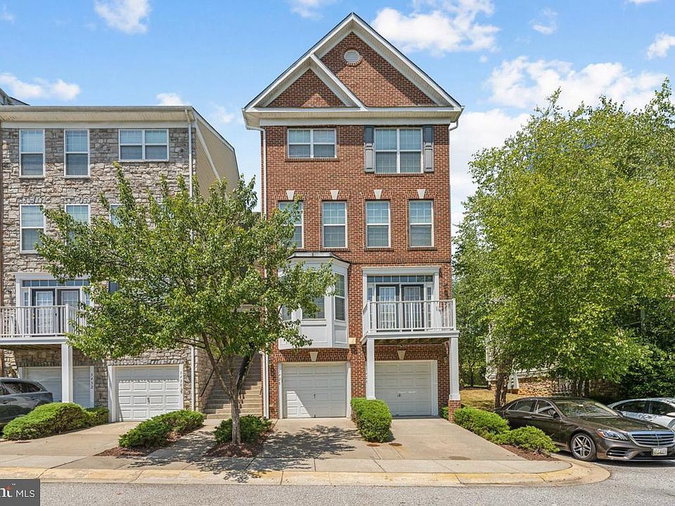1st image of 3426 Carriage Walk Ct #13-B