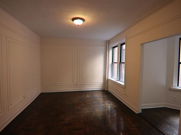 5th image of 5025 Broadway APT 3B