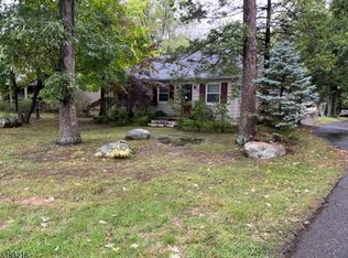 343 Ratzer Rd, Wayne, NJ 07470