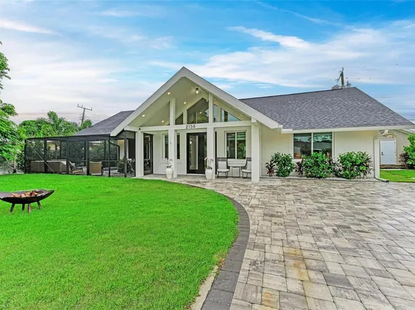 2156 Orchid St, Sarasota, FL 34239