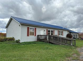 22091 Sutterview Rd, Cambridge Springs, PA 16403