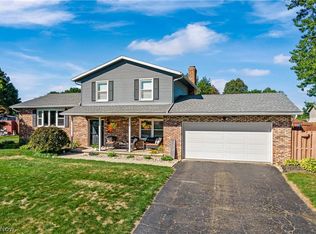 11711 Lela Ave NW, Uniontown, OH 44685