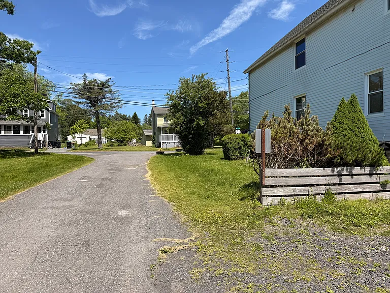 1101 Mill St #101 — Photo 31