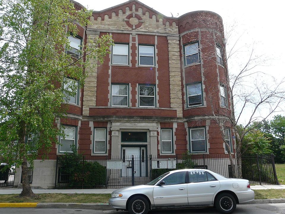 1st image of 5203 S Calumet Ave #1A