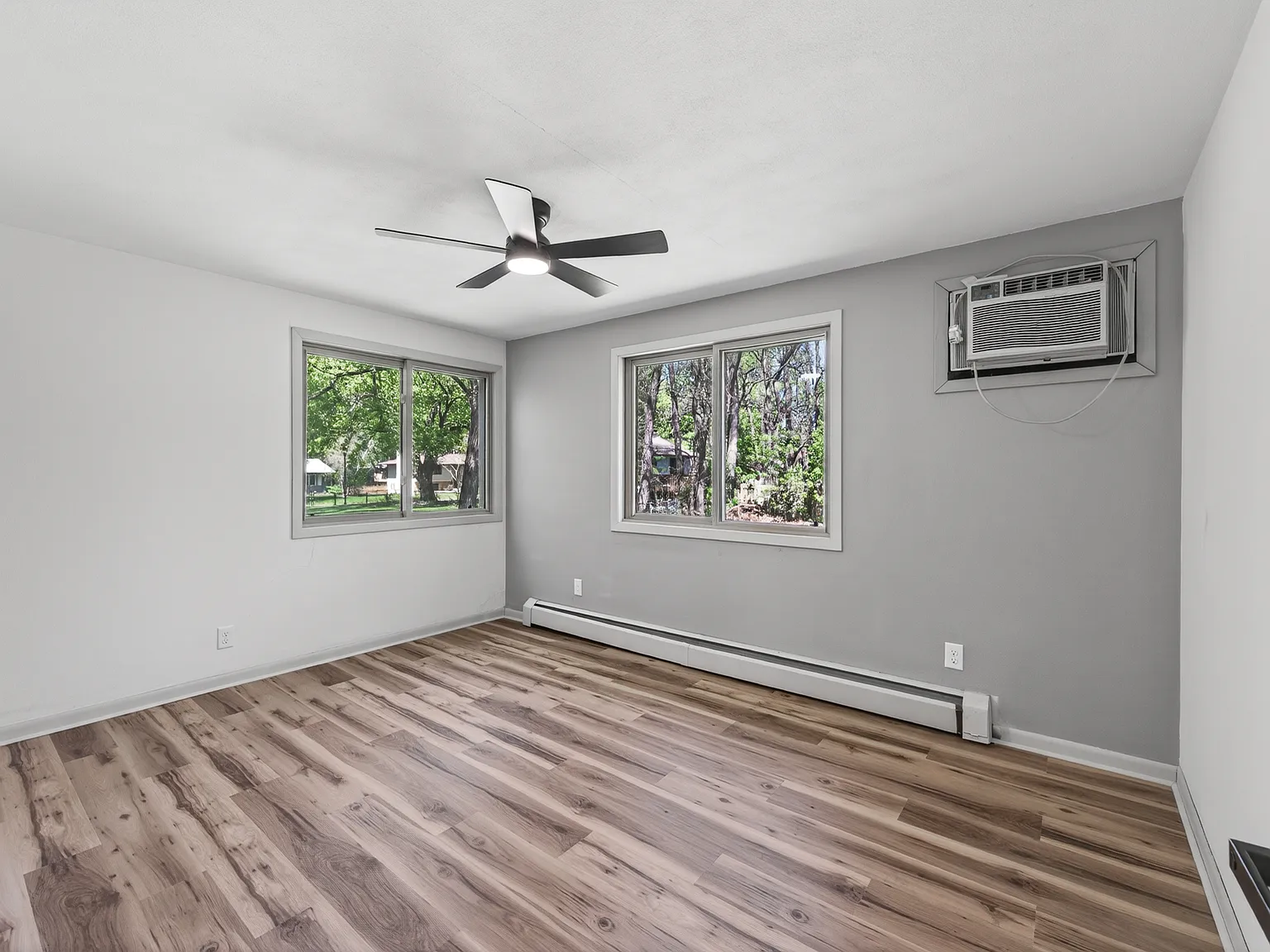 4 bed, 2748 sqft, $3,000 — Photo 4